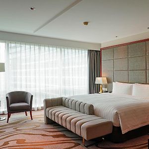 Deluxe Zimmer mit Kingsize-Bett